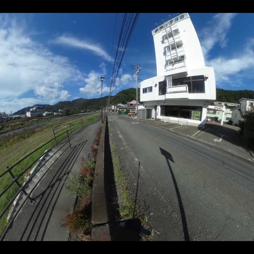 【釜石駅からマルエまで】 360度VR画面へ